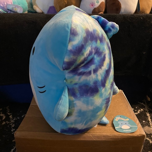 NWT 14” Hakim the hammerhead shark Squishmallow - Picture 5 of 5